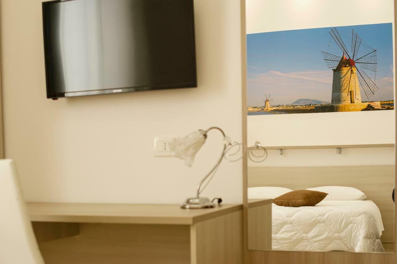 Sole Mare Sale Bed & Breakfast Torre Nubia Exterior photo